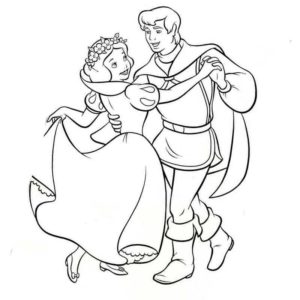 Белоснежка танцует с принцем