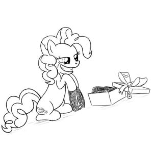 Пони Пинки пай с подарком
