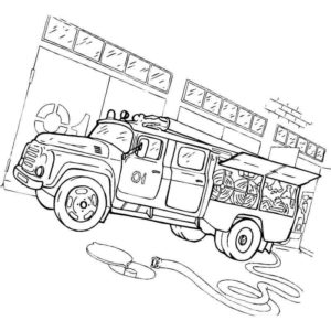 пожарная машина с шлангами