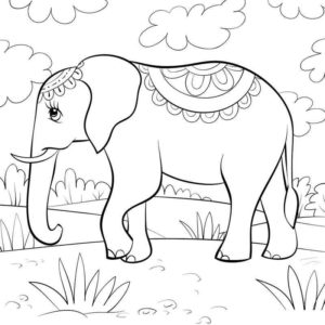 Слон гуляет по лужайке